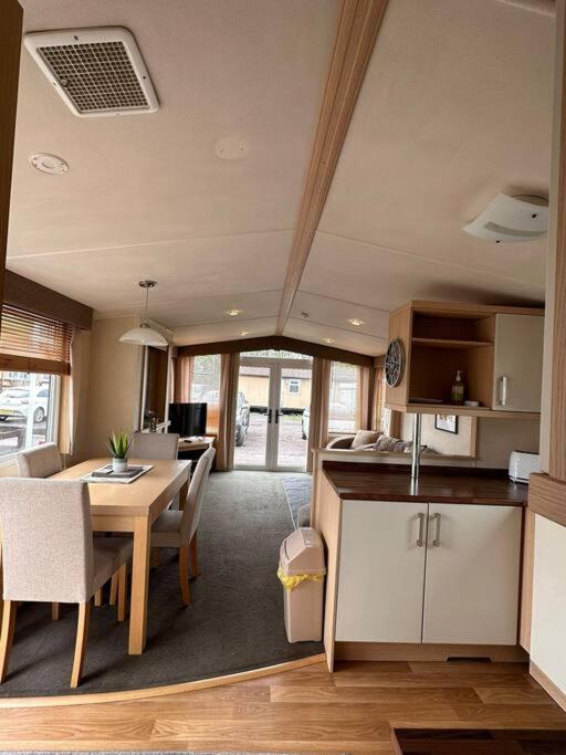 Swift Moselle 2 Bedroom Parkhome - Uddingston, Glasgow Exterior photo